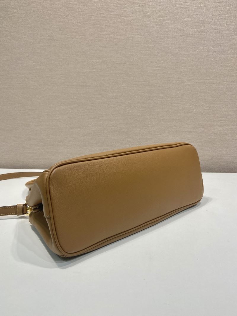 Pra*a top handle bags